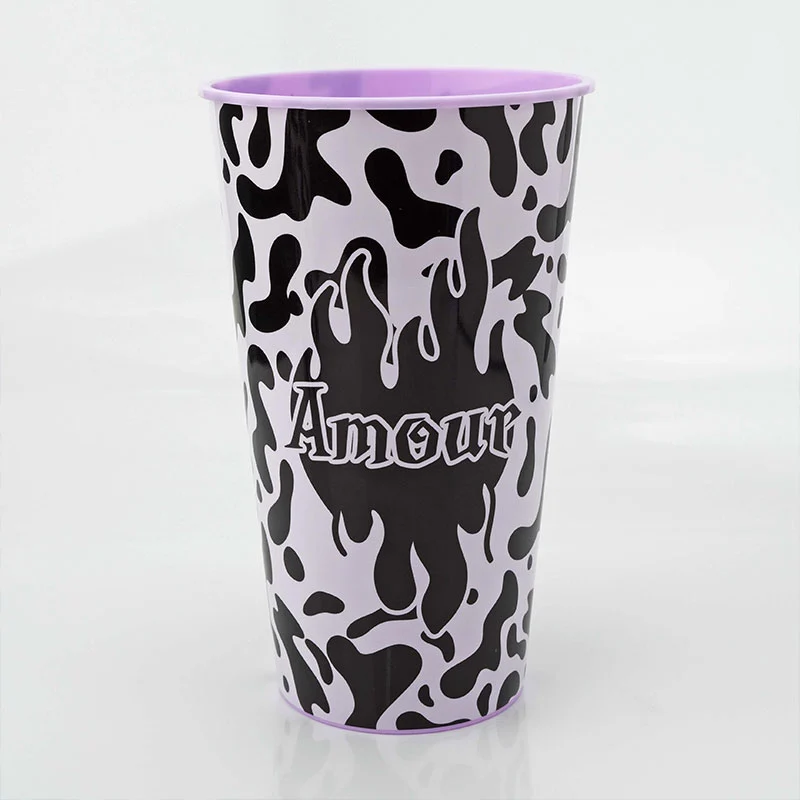 UV-reaktive Becher